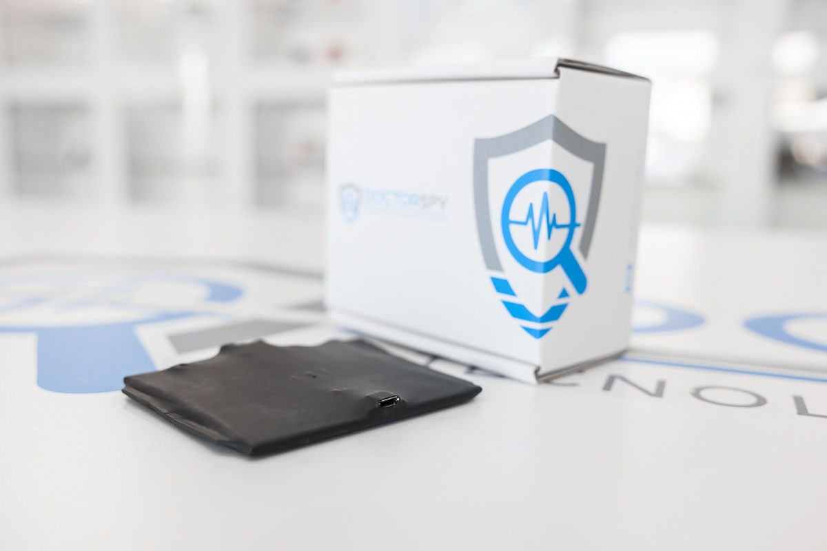 Microregistratore spia professionale ultra slim non occultato 8 GB di memoria REC.V.11