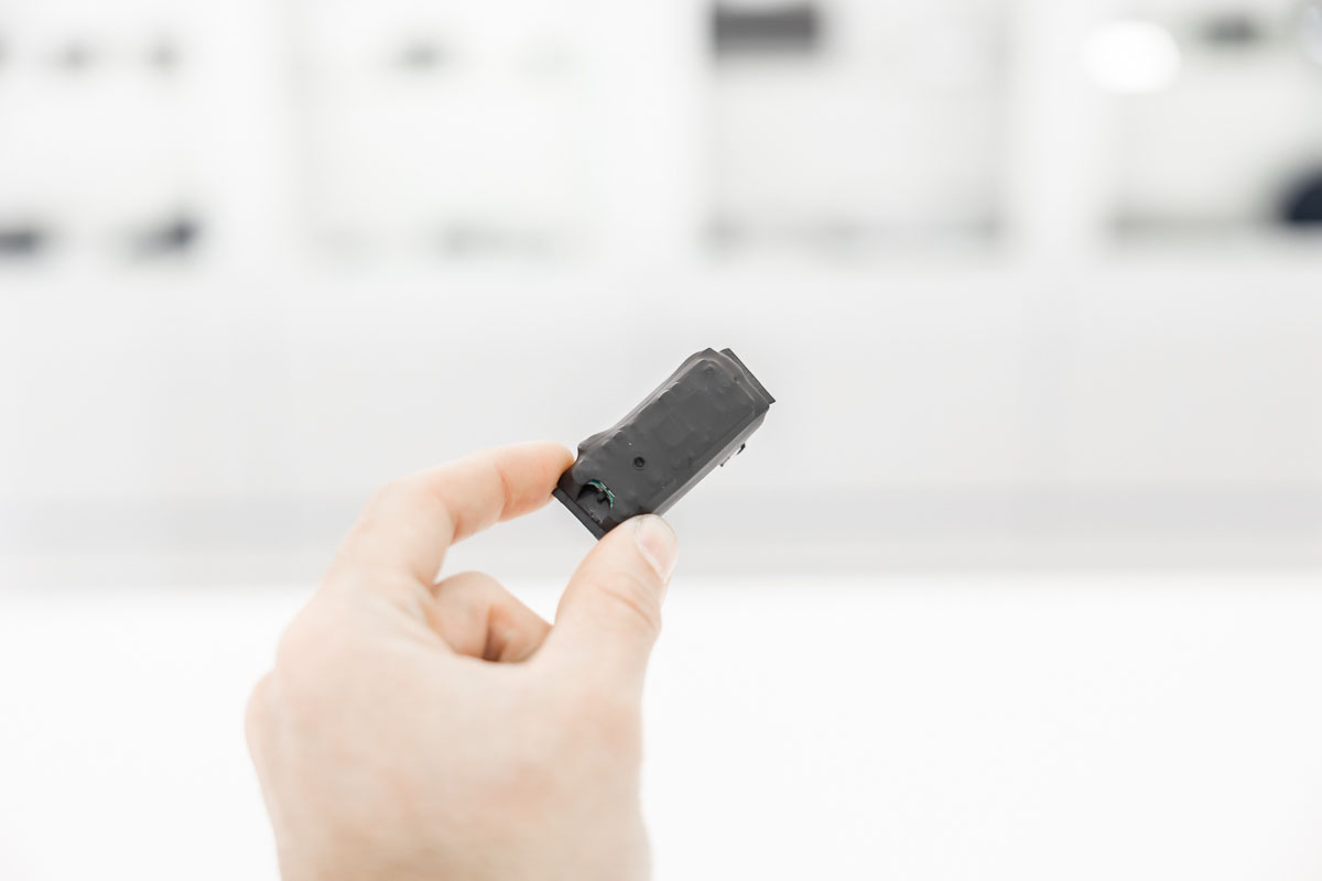 Mini registratore professionale non occultato 8 GB con attivazione vocale VOX 125 giorni in stand-by REC.V.14