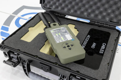 Rilevatore di microspie Palladium 21 Eskan Electronics analogico e digitale 10 GHz fino al 5G con rilevamento ottiche delle telecamere nascoste e misurazione della distanza RIL.34