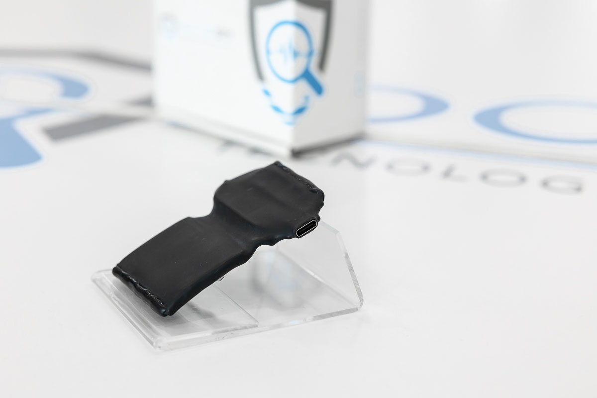 Tracciatore satellitare GPS ultra sottile per auto 2G LOC.12