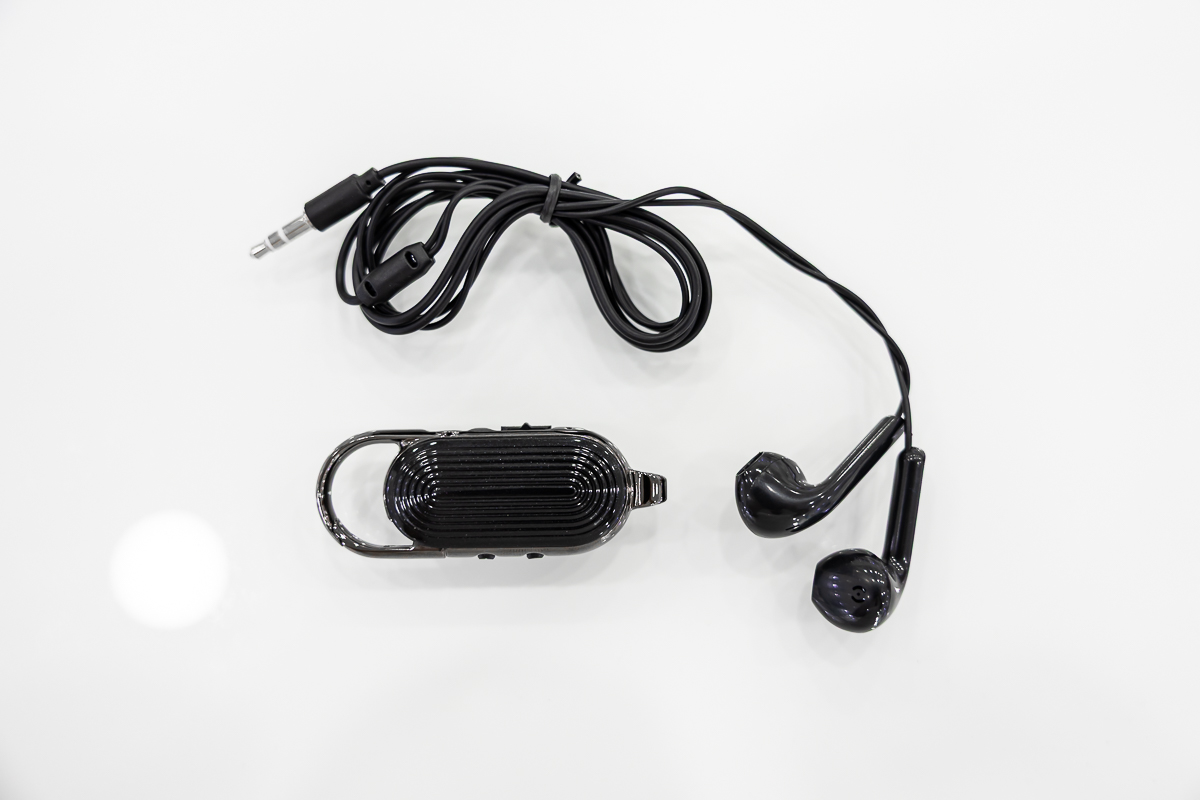 Micro registratore ad attivazione vocale VOX occultato in portachiavi lunga autonomia REC.V.19