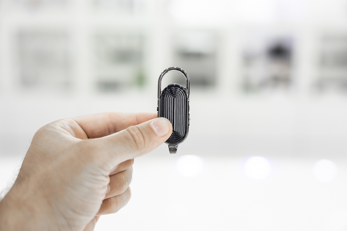 Micro registratore ad attivazione vocale VOX occultato in portachiavi lunga autonomia REC.V.19