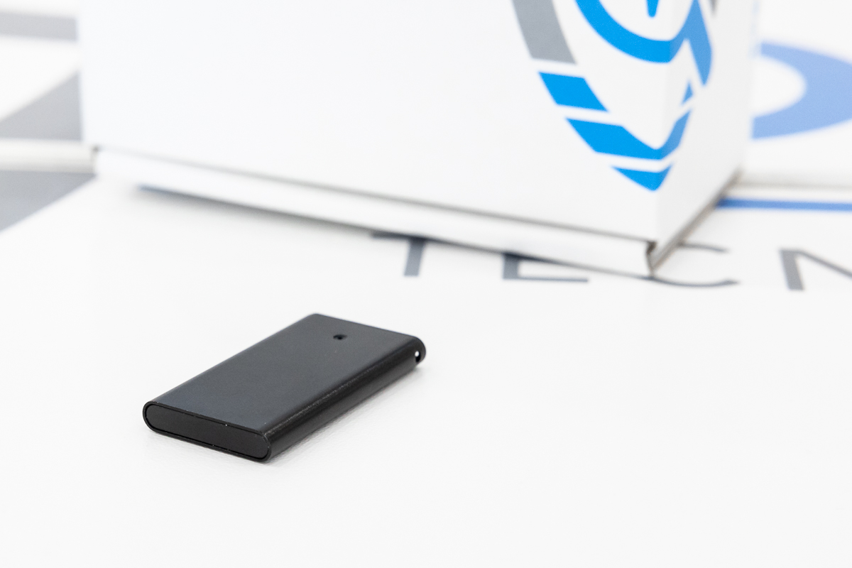 Microregistratore professionale 16 GB di memoria, attivazione vocale (VOX) e 30 ore di autonomia REC.V.21