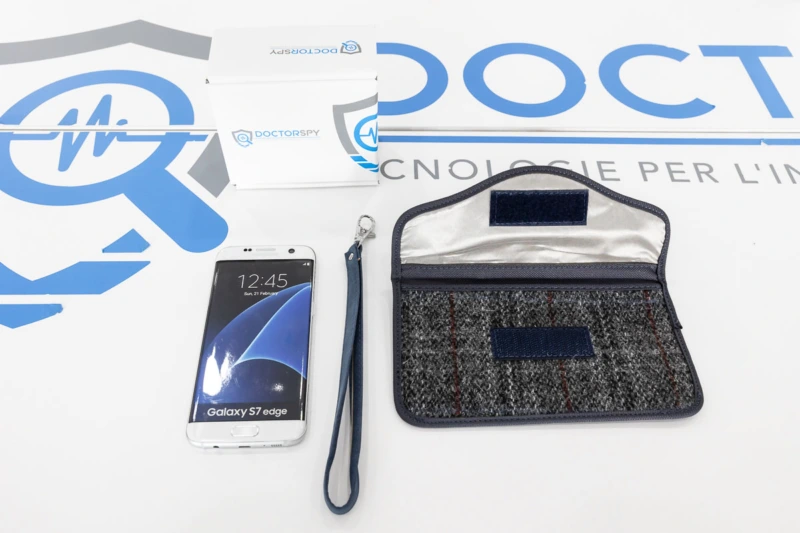 Custodia Motorola Betterfon 360° - Protezione Completa TPU Con Display Integrato