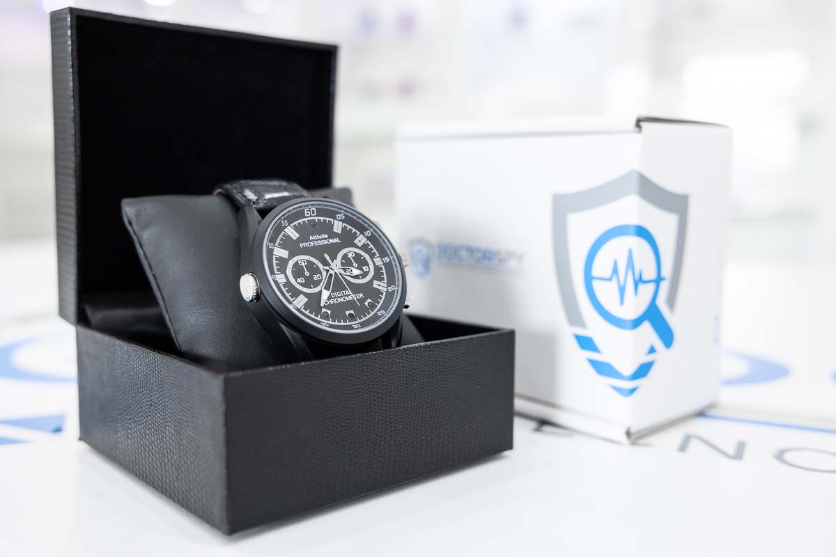 Microcamera full HD con registratore digitale e infrarossi in orologio da polso CAM.69