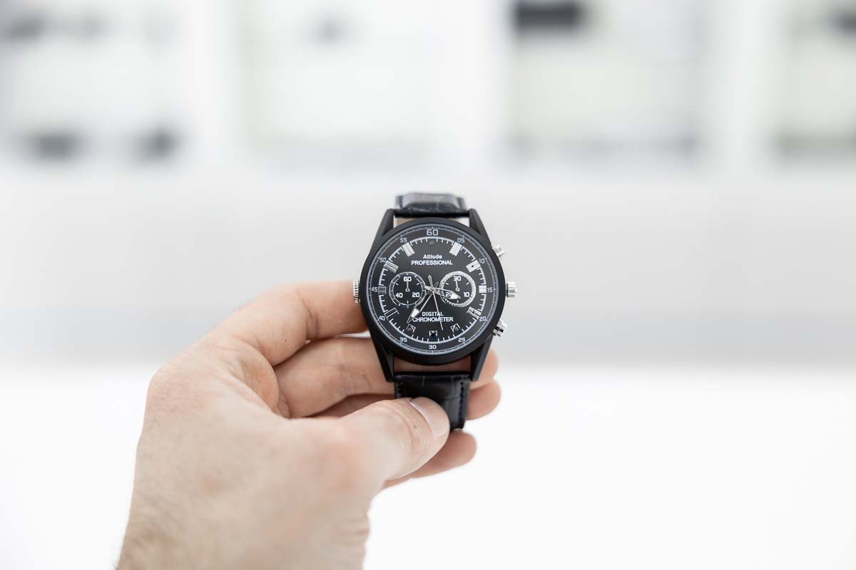 Microtelecamera in alta definizione con infrarossi in orologio da polso CAM.69