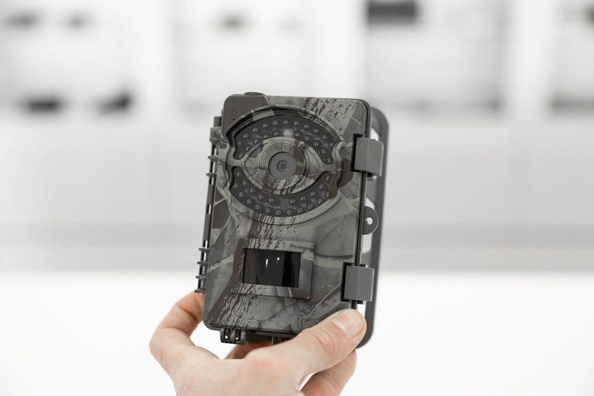 Fototrappola 4k con infrarosso invisibile da caccia e videosorveglianza CAM.TRA.01