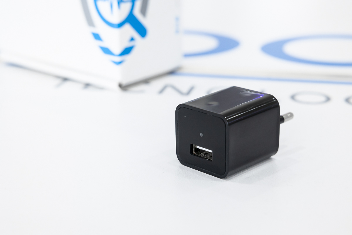 Alimentatore USB con telecamera spia incorporata 16 GB CAM.37