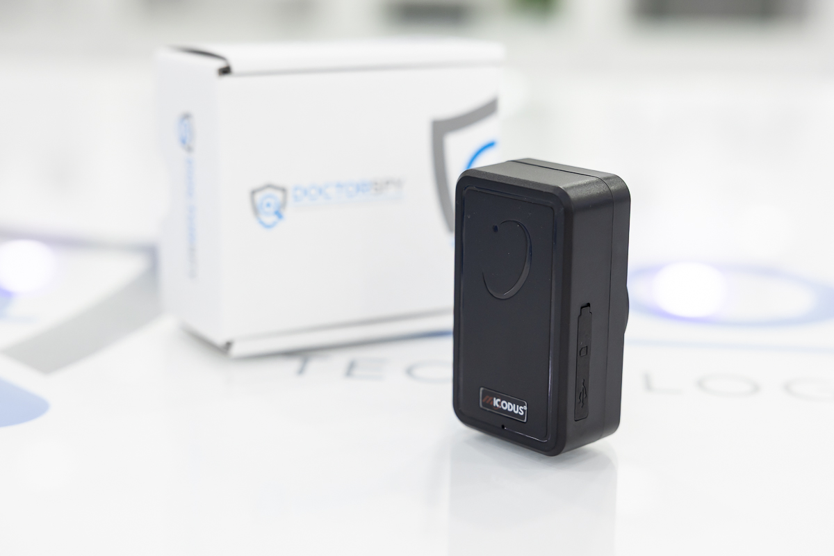 Localizzatore satellitare spia con microfono e scocca magnetica LOC.17