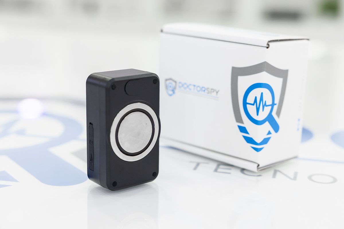 Localizzatore satellitare spia con microfono e scocca magnetica LOC.17