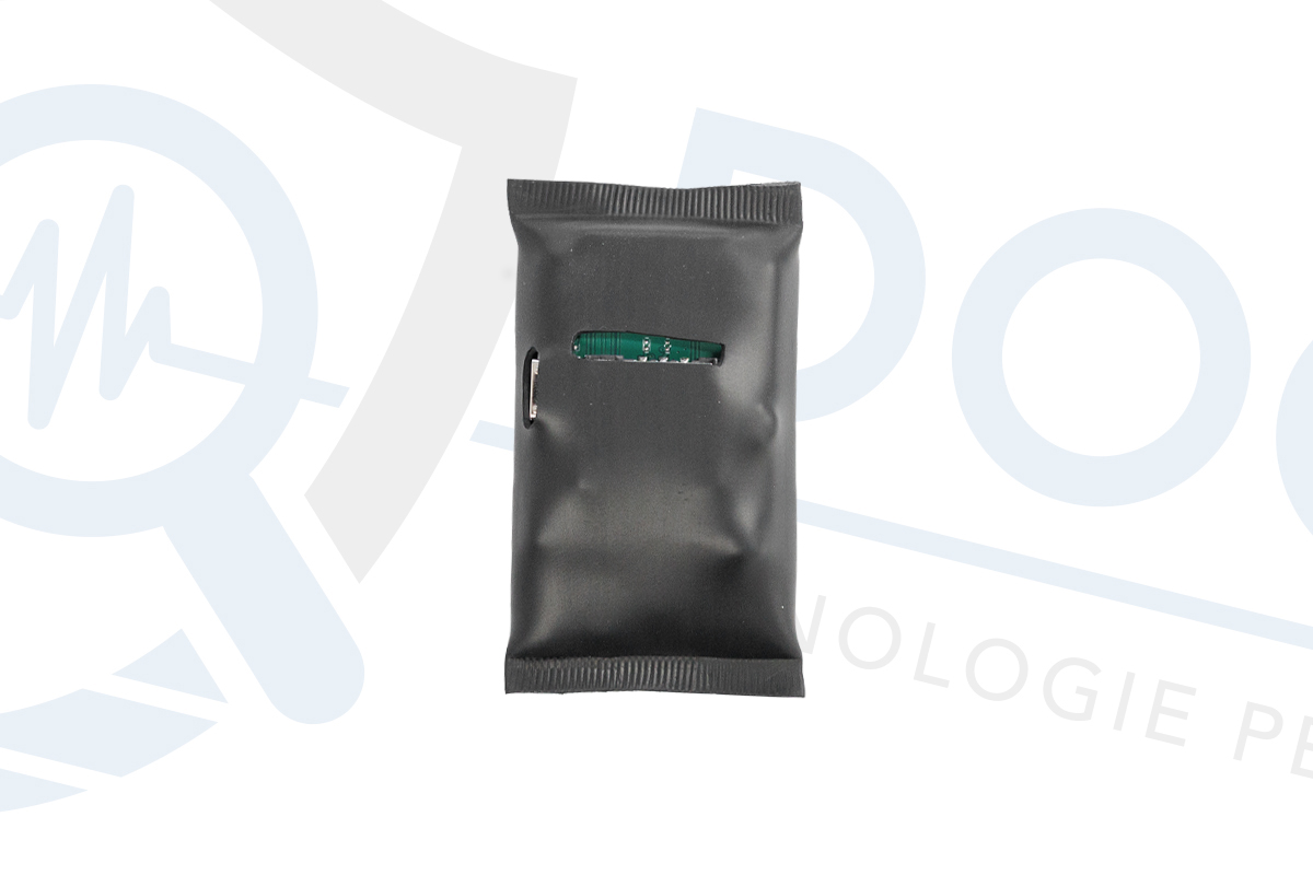 Microspia GSM MIC.G.02 con slot SIM visibile su sfondo bianco