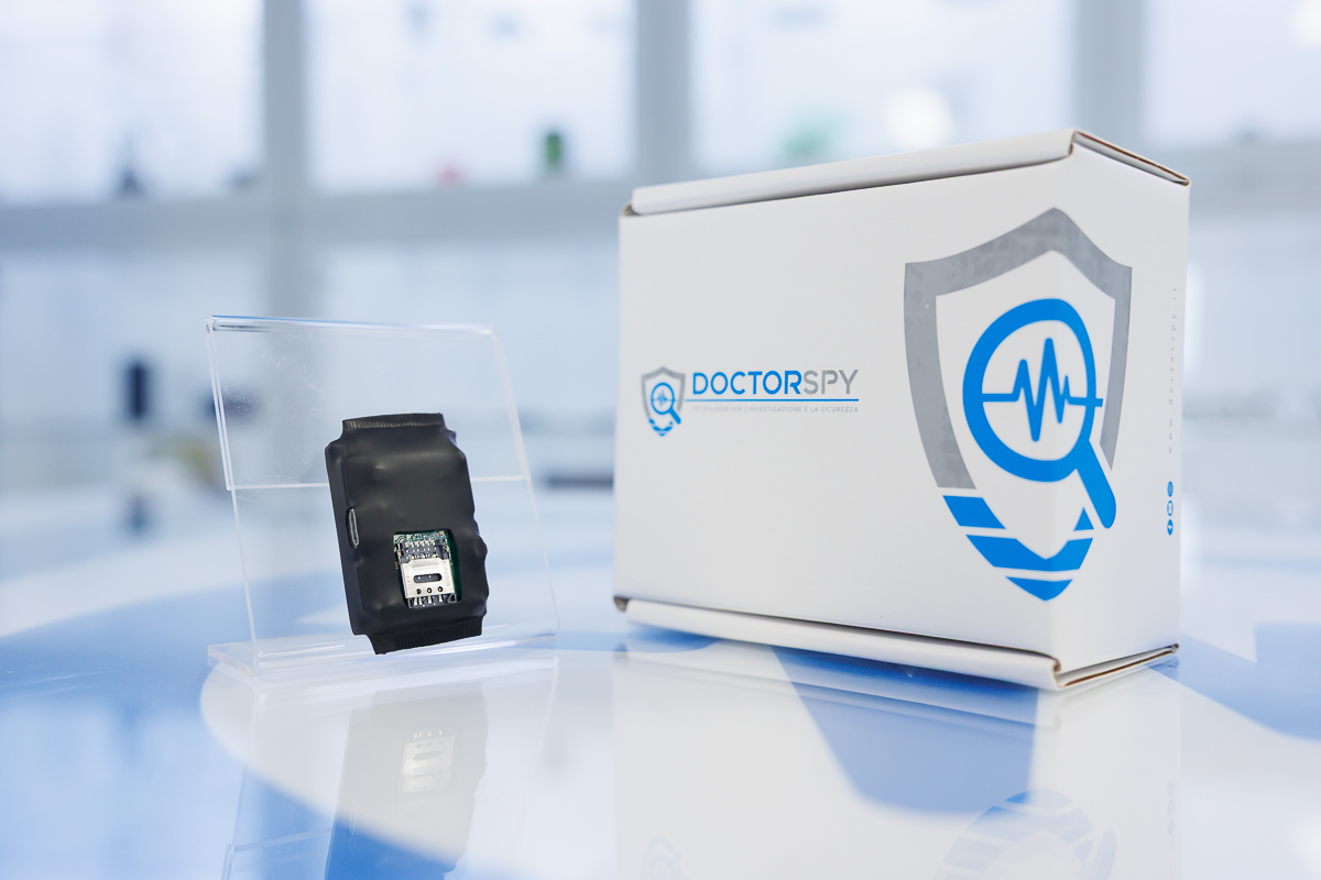 Microspia GSM con durata 3 ore in trasmissione 3 giorni in stand-by MIC.G.05