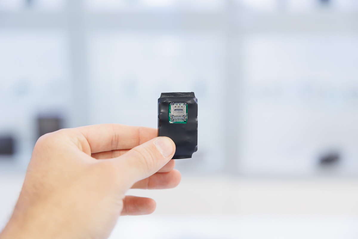 Microspia GSM con durata 3 ore in trasmissione 3 giorni in stand-by MIC.G.05