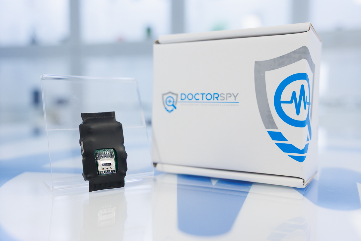 Microspia GSM durata 80 minuti in trasmissione 1 giorno in stand-by MIC.G.16
