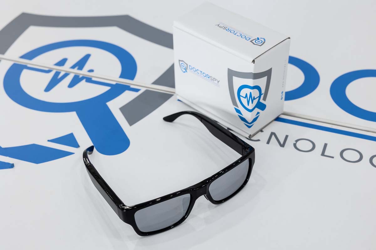 Mini telecomera spia con DVR in alta risoluzione in occhiali da sole CAM.76