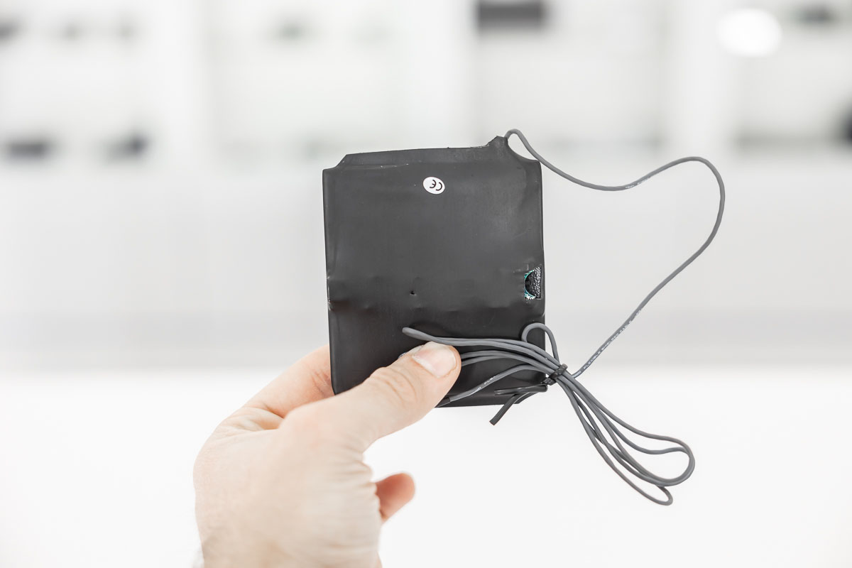 Microregistratore spia ultrapiatto con microfono Knowles 135 ore di autonomia VOX REC.V.40