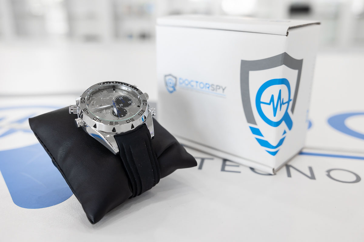 Microtelecamera in alta risoluzione 1080p in orologio con infrarossi con cinturino in gomma CAM.81