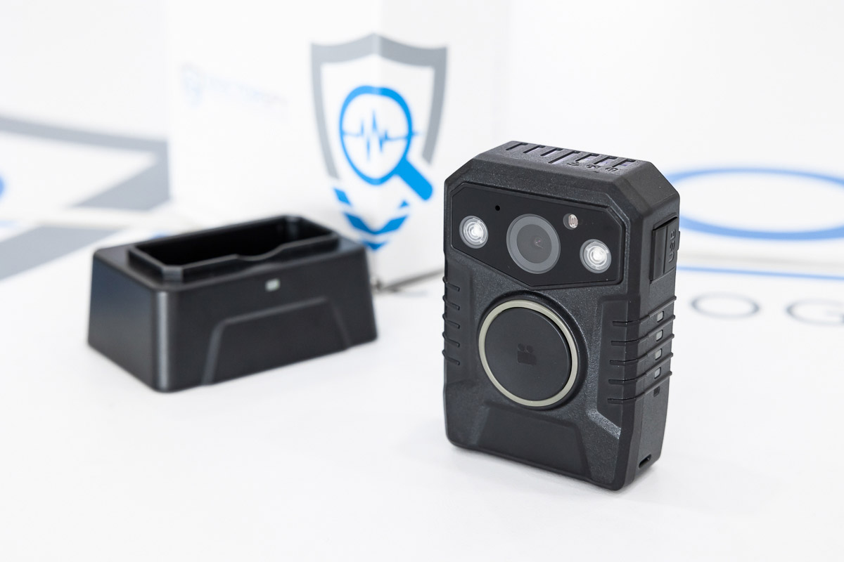 Mini telecamera spia full HD con DVR per auto o body camera CAM.82