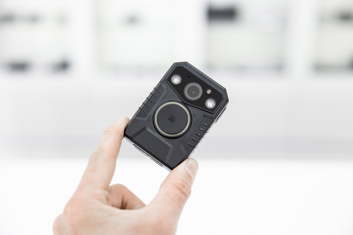 Telecamera spia per auto o body camera full HD con GPS integrato CAM.82