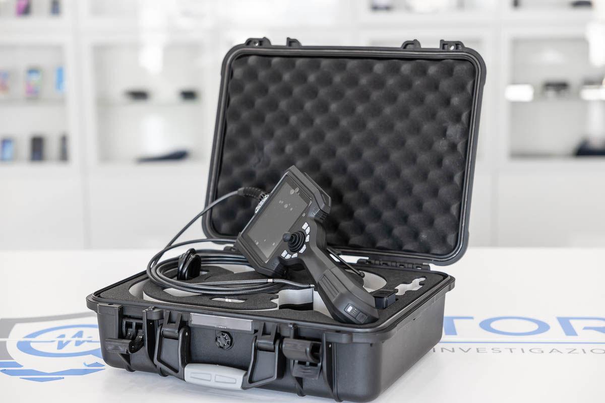 Endoscopio videoscopio wifi professionale HD con sonda da 3 metri 6 mm di spessore e schermo HD LCD a colori VI.SCO.03