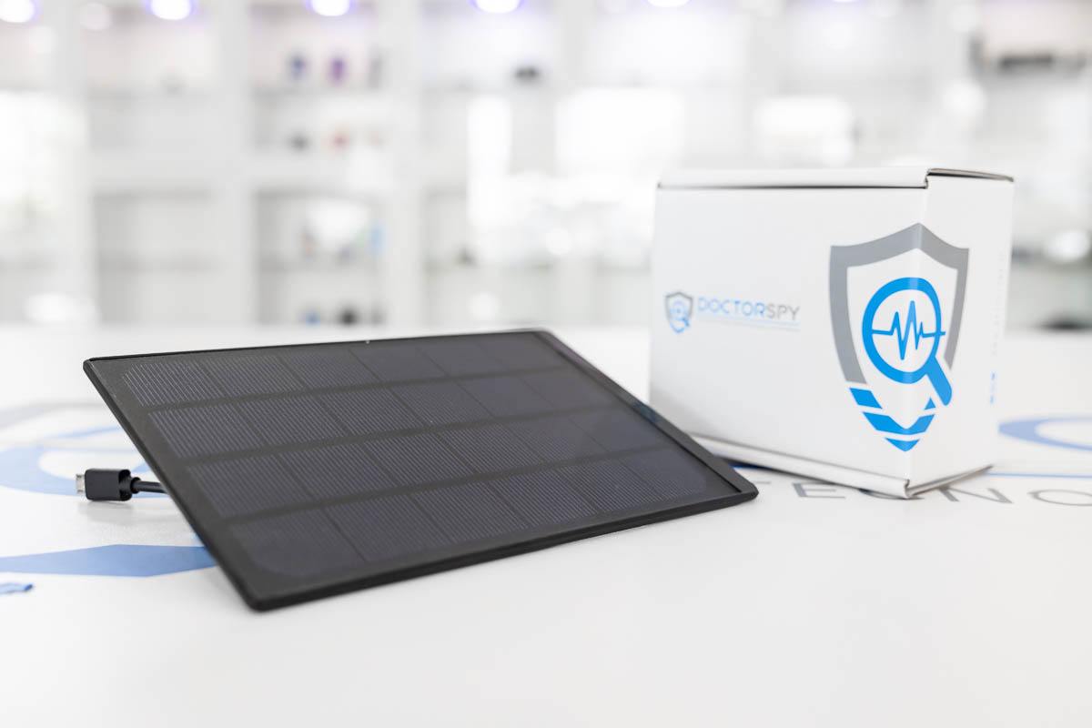 Pannello solare per dispositivi spia Doctorspy con ingresso USB ACC.07