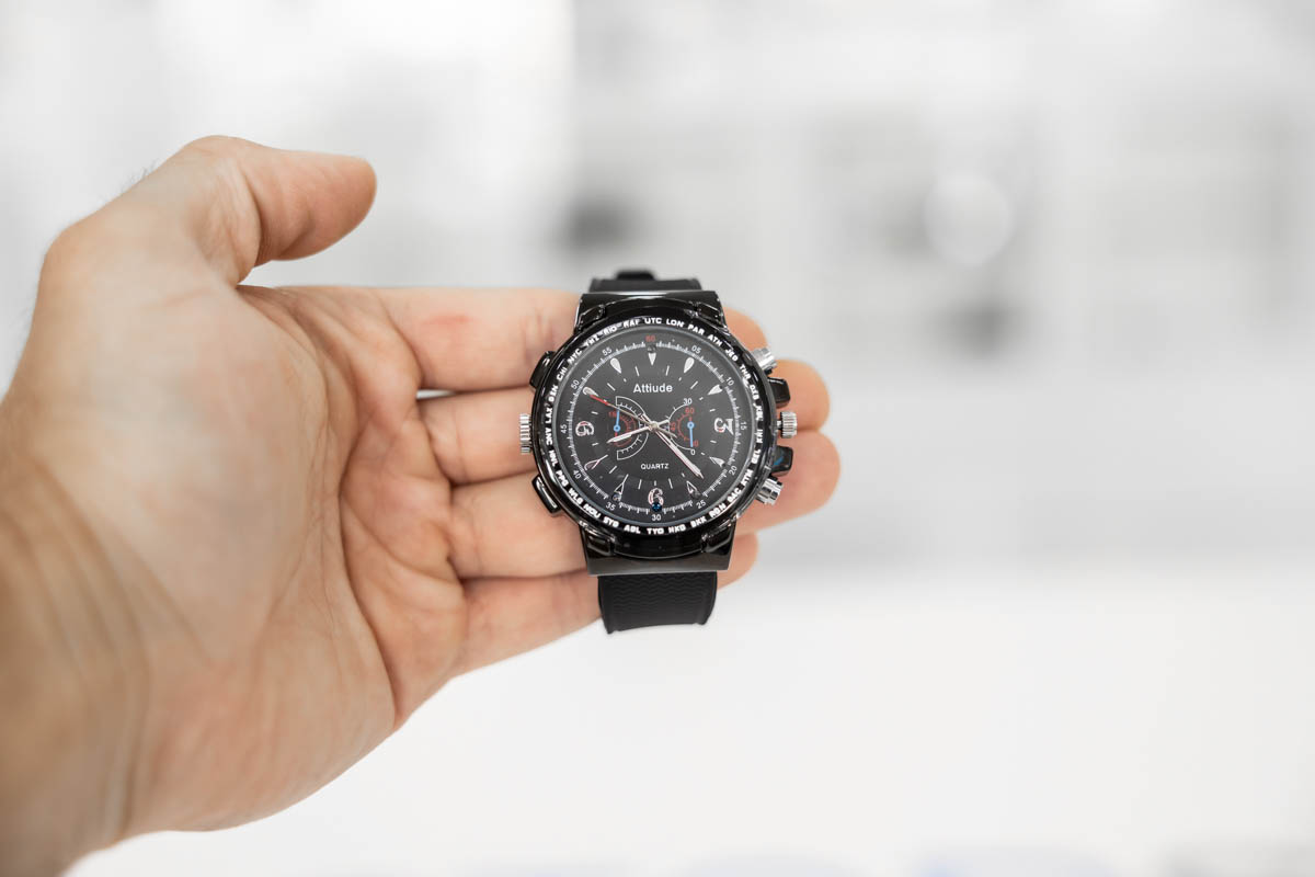 Orologio da polso con telecamera full HD 1080p e infrarossi con cinturino in gomma CAM.13