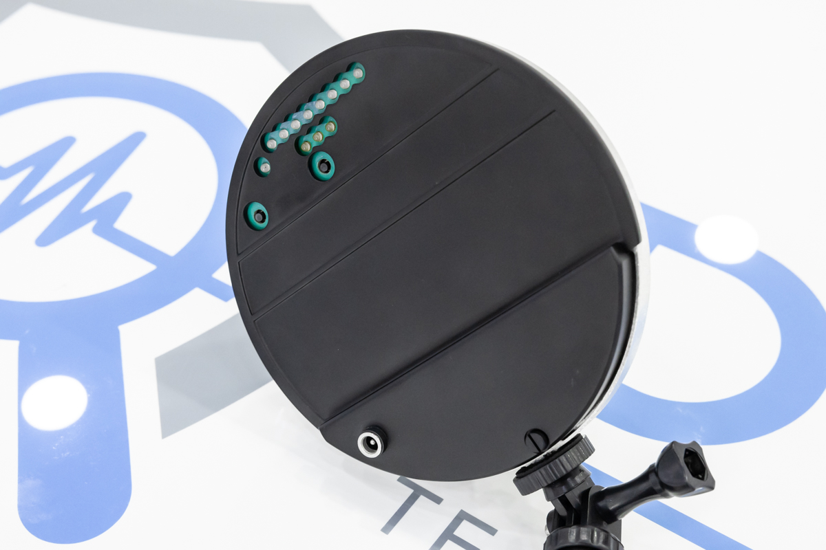 Rilevatore di giunzioni non lineari professionali con antenna polarizzata e asta telescopica RIL.11