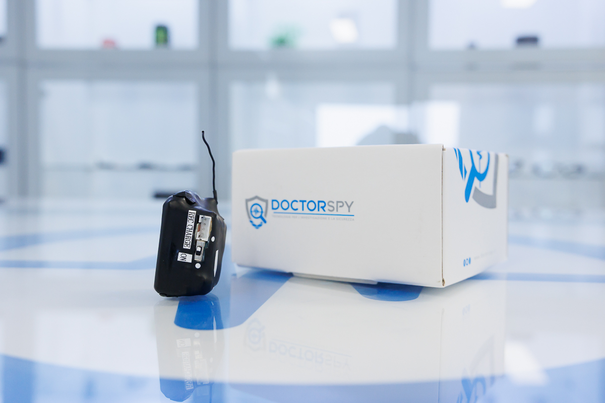 Microspia GSM antibonifica con autonomia 30gg in stand-by e 10 ore in ascolto MIC.G.14