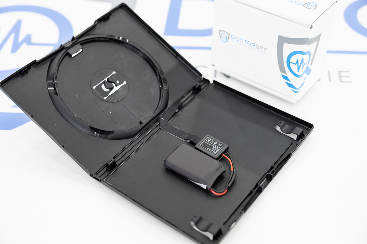 Telecamera spia con DVR audio video full HD con ottica grandangolare occultata in custodia DVD DES.05