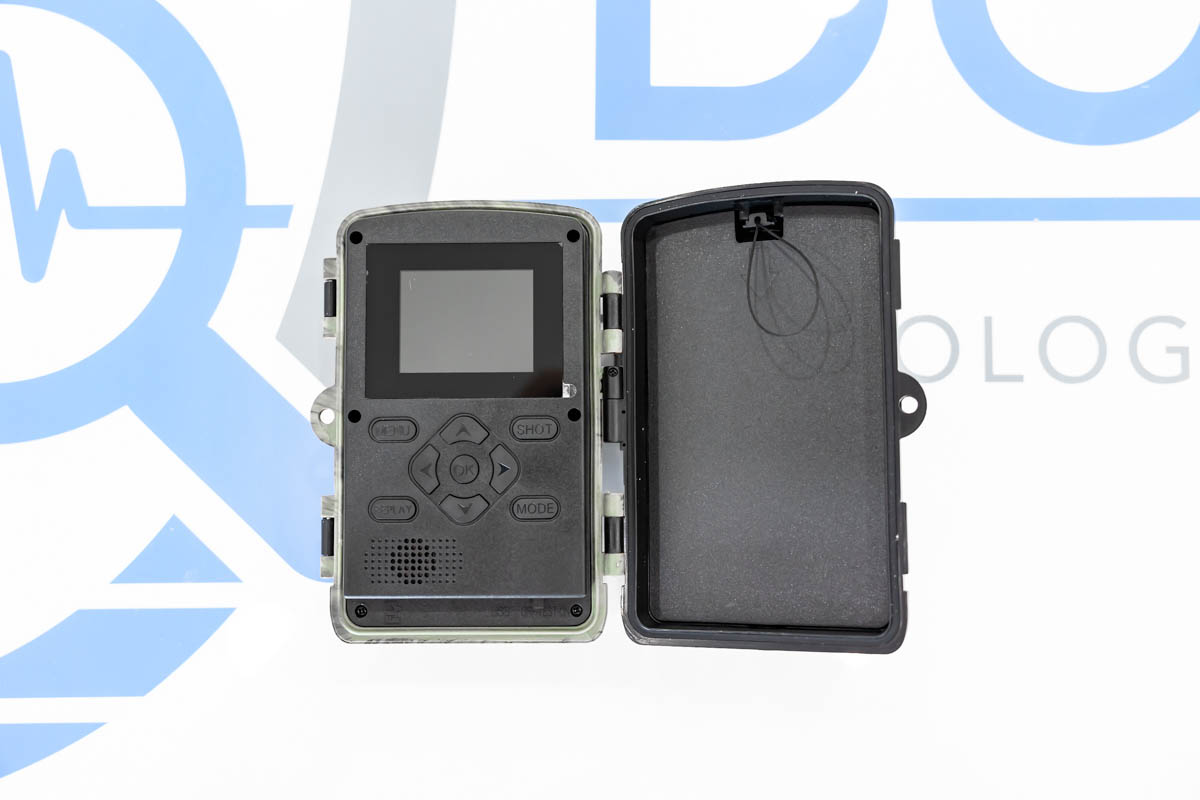 Fototrappola 8K 60 MP di risoluzione con angolo visuale di 120°, dvr integrato e infrarossi CAM.TRA.07