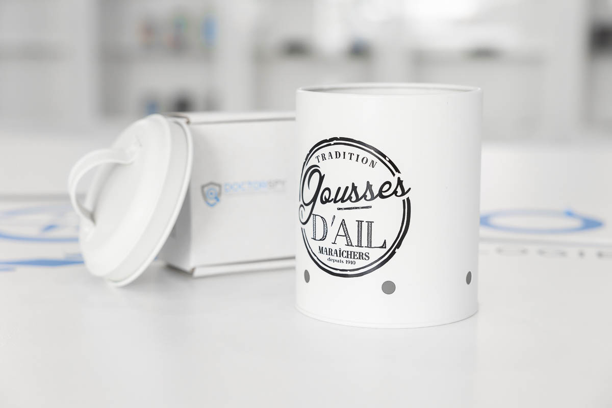 Microcamera full HD con DVR occultata in un barattolo metallico per biscotti DES.24