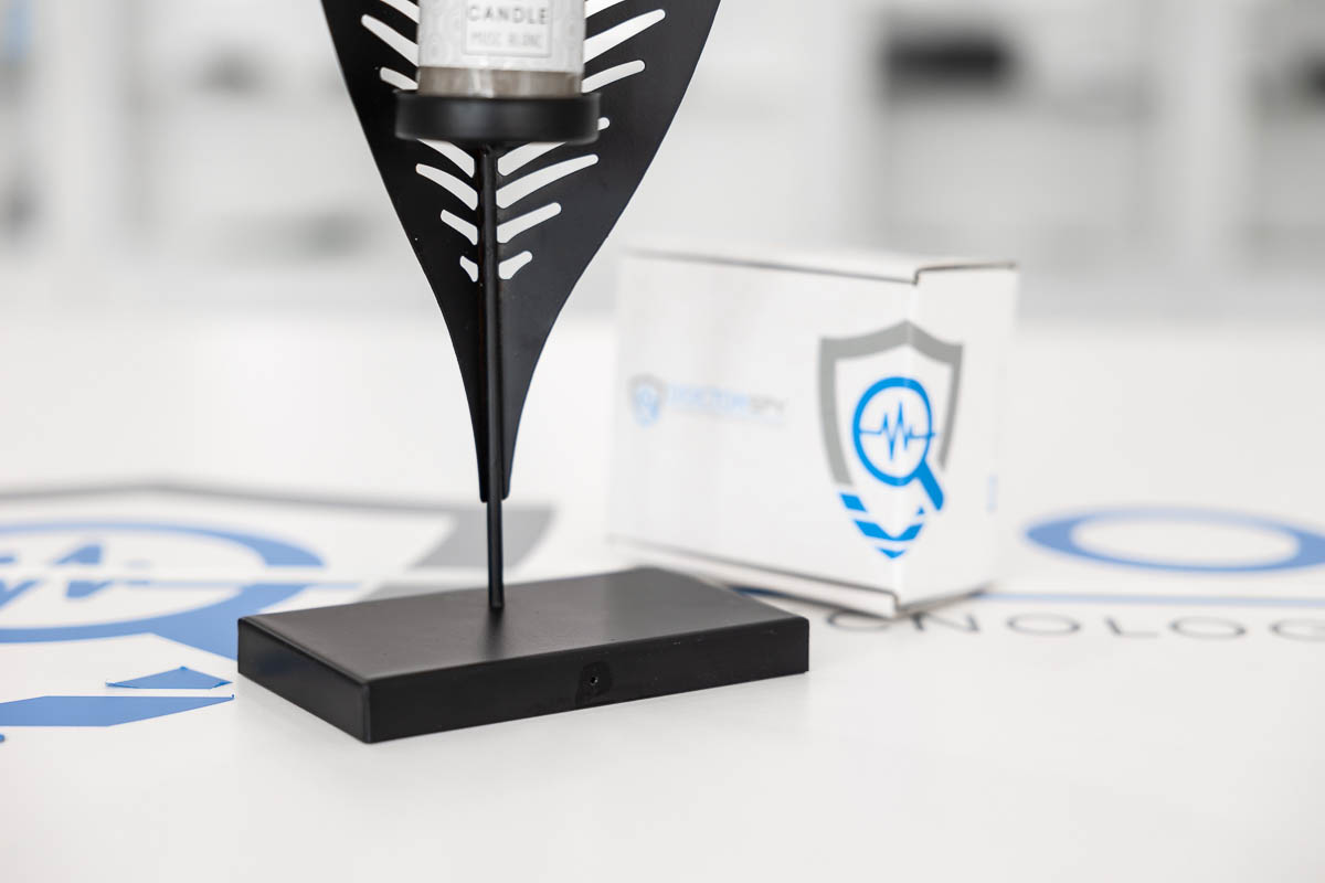 Microcamera con DVR full HD occultata in porta candele DES.19