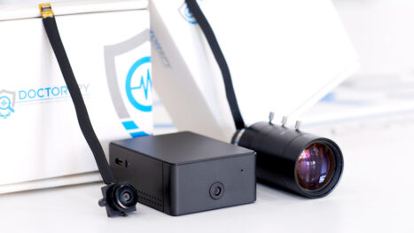 Tre microcamere Doctorspy dotate di rilevamento del movimento