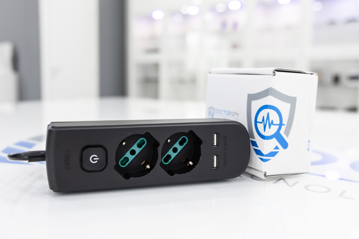 Microcamera wifi full HD occultata in ciabatta multipresa nera CAM.W.09