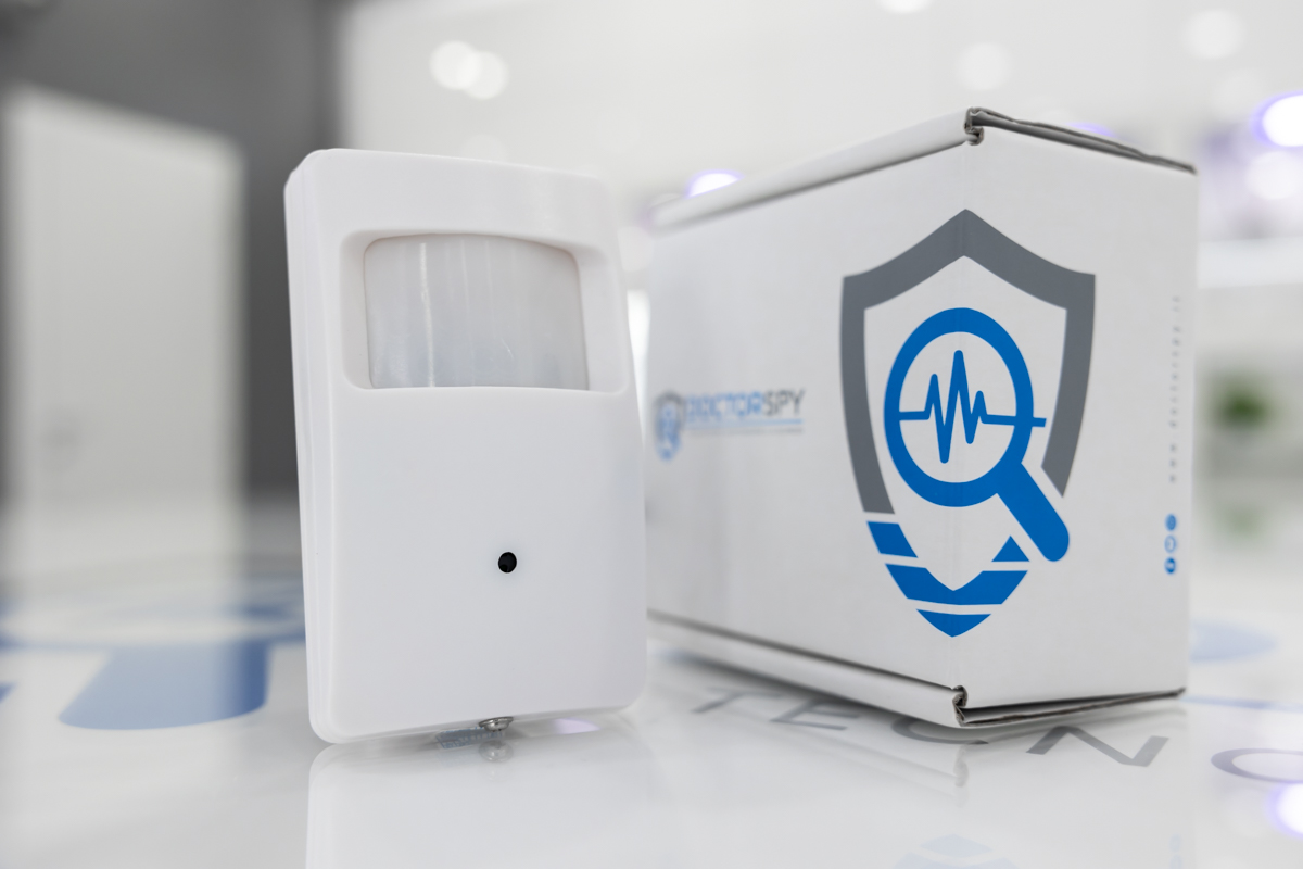 Microcamera wifi full HD occultata in finto sensore di movimento DES.37