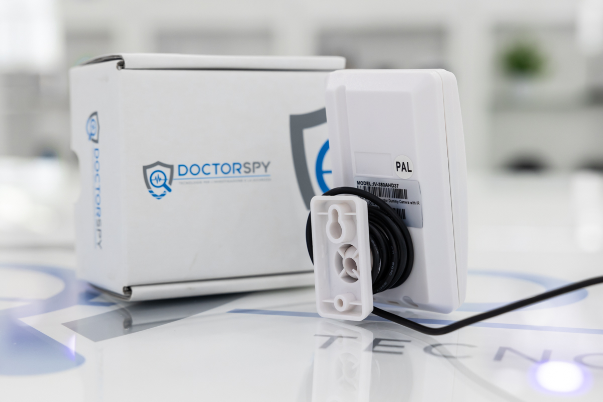 Microcamera wifi full HD occultata in finto sensore di movimento DES.37