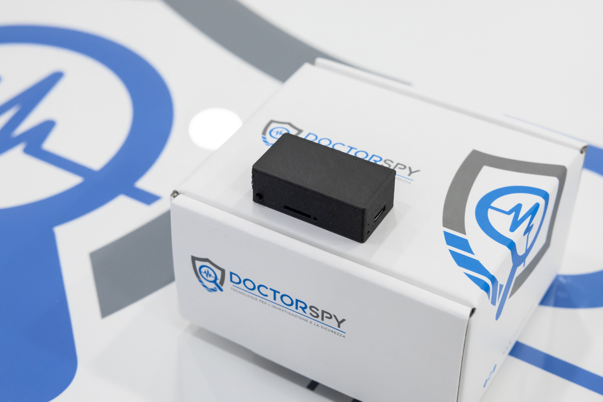 Microspie GSM VOX con localizzazione GPS, registrazione integrata e batteria di lunga durata MIC.G.17