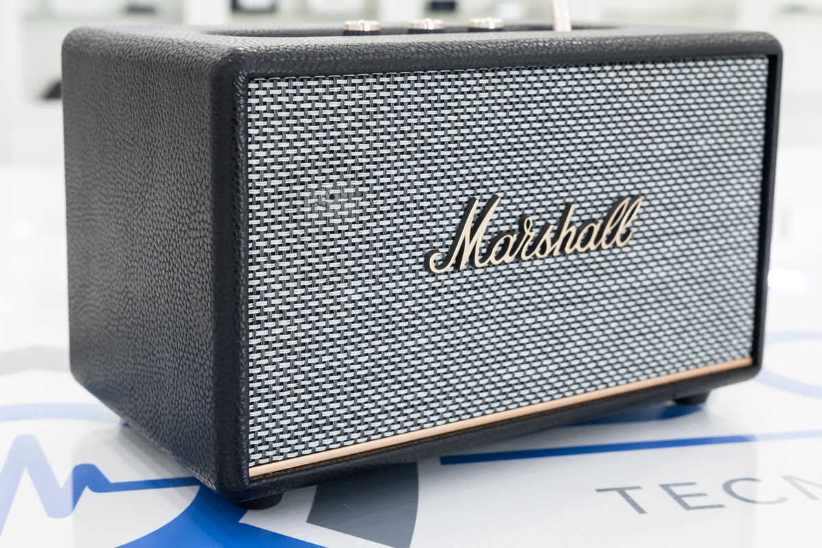 Microcamere wifi full HD con memoria da 64 GB occultata in cassa altoparlante Marshall DES.38