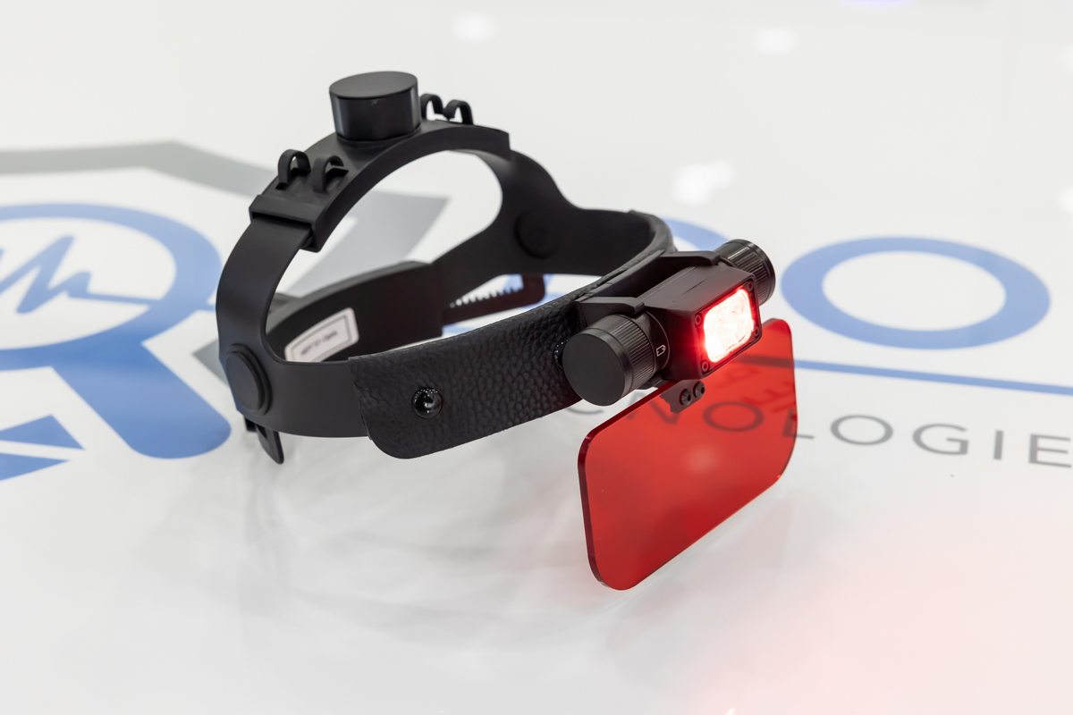 S1-Optik MEFF rilevatore professionale di microcamere accese, spente e non alimentate, dotato di LED rosso direzionale e visiera ottica