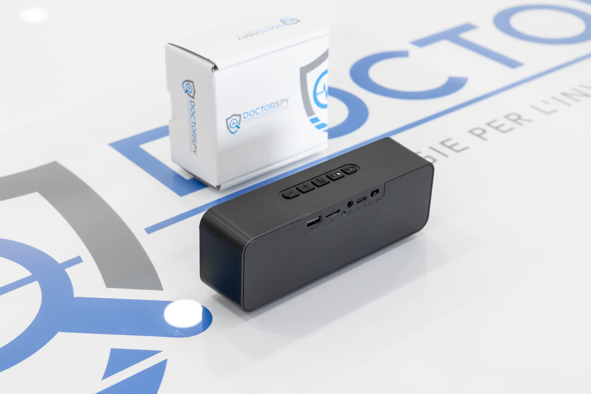 Microcamera wifi full HD occultata in soundbar CAM.W.44