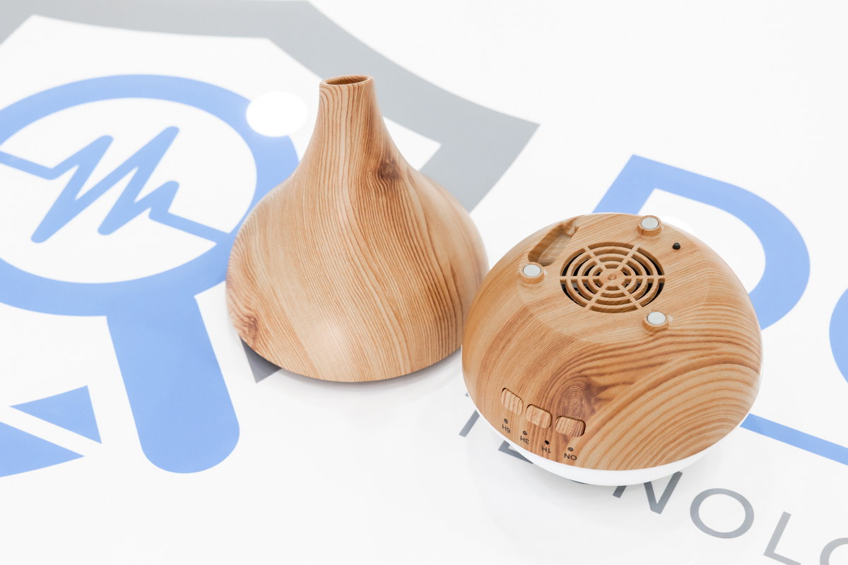 Mini spy camera wifi in alta definizione occultata in profumatore di legno CAM.W.24