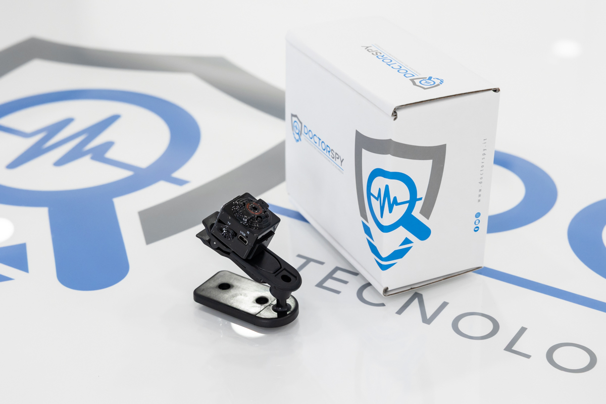 Microcamera con DVR ottica HD da 720p con supporto CAM.18