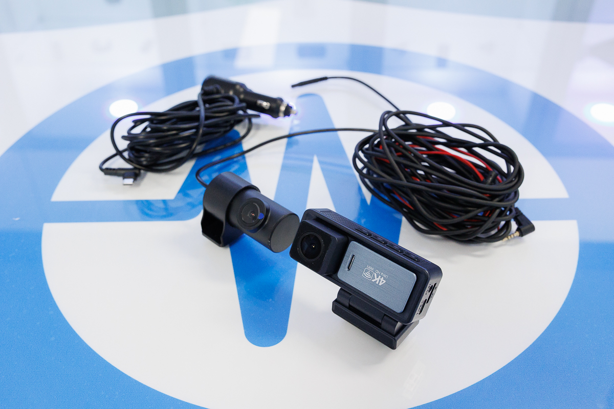 Dash Cam 4K Wifi con Schermo con Seconda Telecamera Filare DASH.05