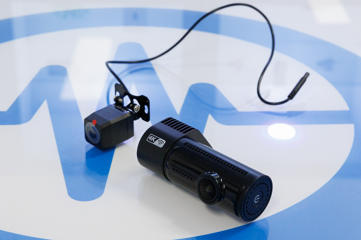 Dash Cam 4K WiFi Senza Schermo con Telecamera Posteriore Filare DASH.02