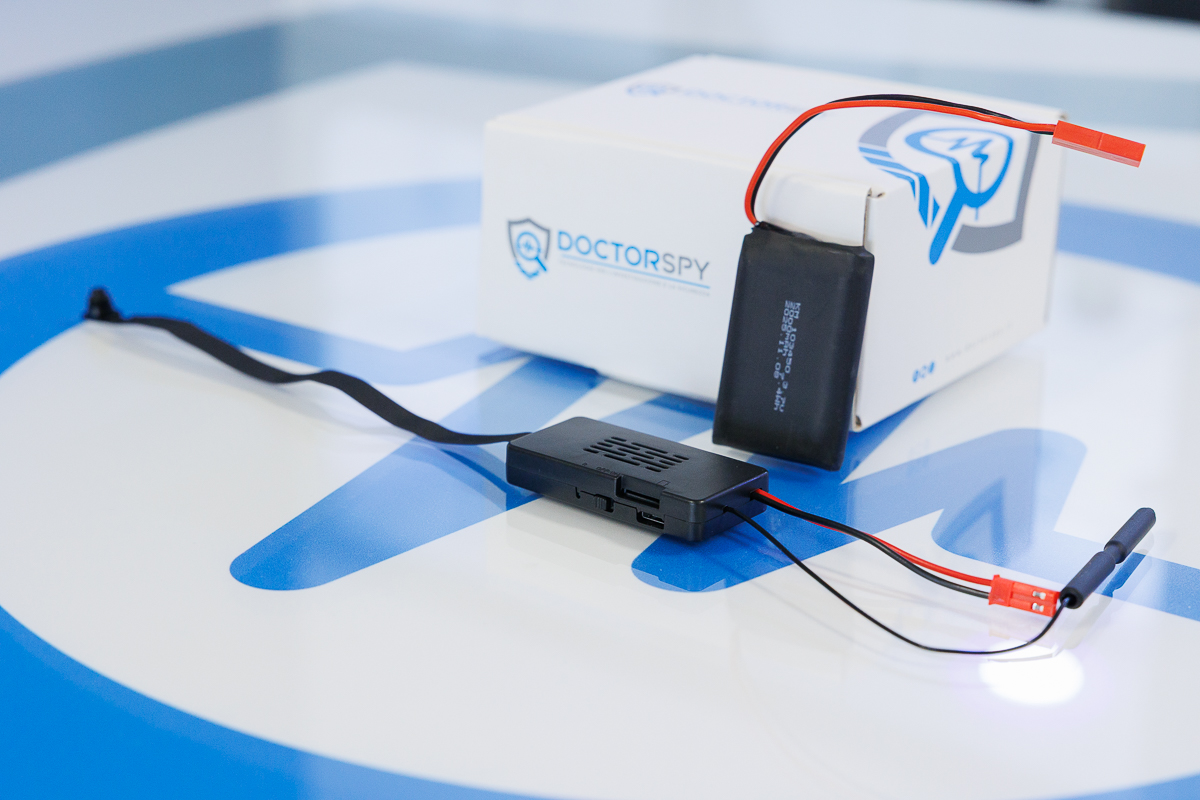 Mini telecamera WiFi Full HD con ottica grandangolare da 120°, visione in diretta e autonomia fino a 3,5 ore CAM.W.20