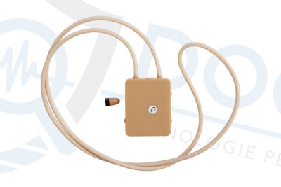 Kit microauricolare con collana induttiva sfondo bianco AURIC.02