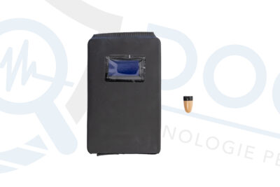 Microauricolare con modulo nero e display sfondo bianco AURIC.05